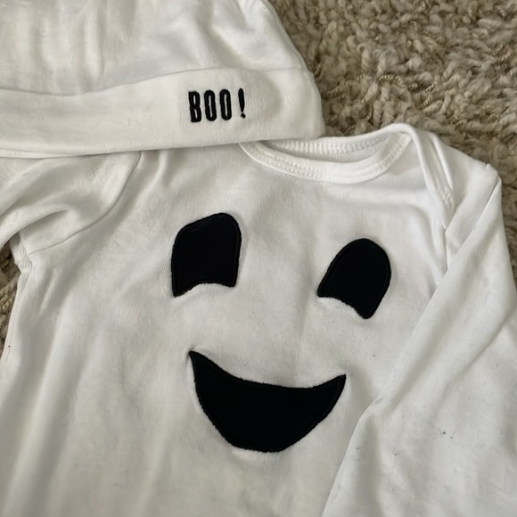 Halloween ghost costume for baby. - Picture 2 of 2
